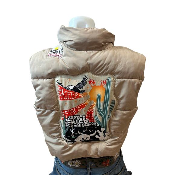 CheekyMontana Jackets & Blazers - Camping Beige Puffer Vest MEDIUM Radiate Positivity Desert Tailgate Unique Crop